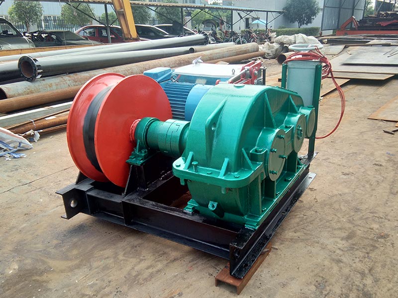 索道牵引卷扬机